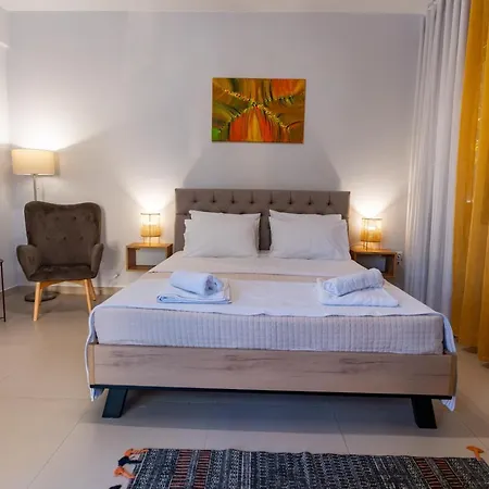 公寓 Lion's Cave No 1. *